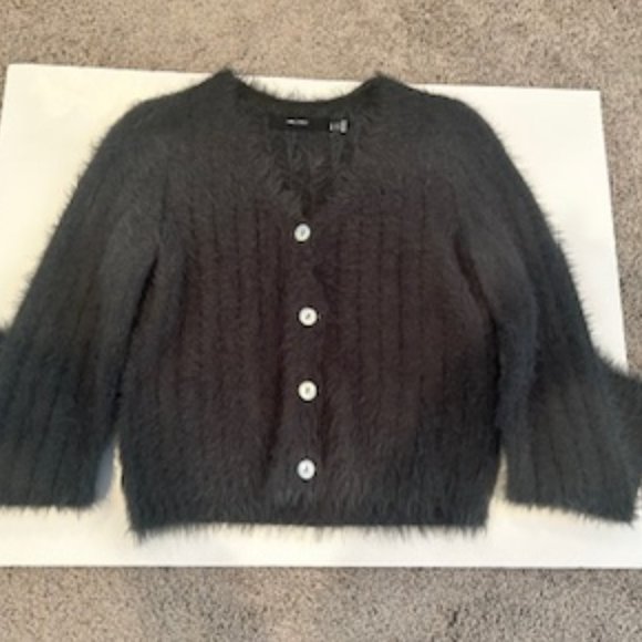 Vera Moda Fuzzy Button Down Cardigan - Picture 3 of 4